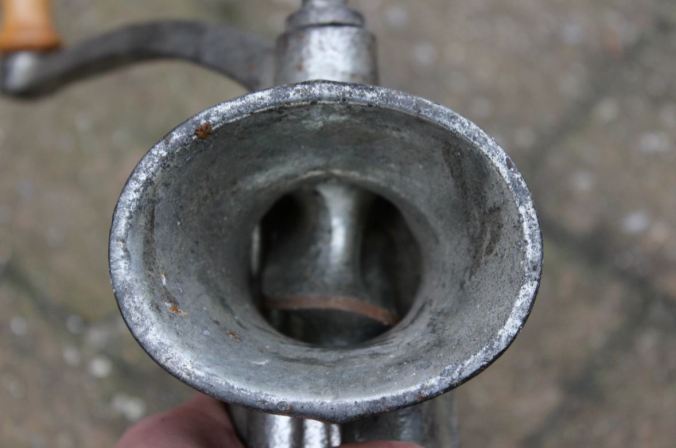 chantalharvey-grinder-artefiction